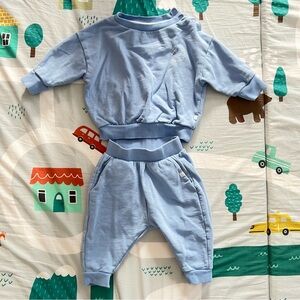 baby MORI sweatshirt and jogger set in size 3-6M